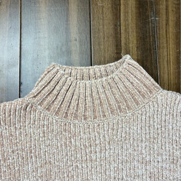 NWOT Size M Cynthia Rowley Chenille Knit Turtleneck Beige Tan Cream Sweater - Picture 5 of 13